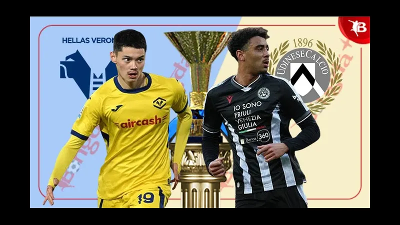Cầu thủ đội Udinese đang thực hiện pha dứt điểm trong trận đấu với Verona